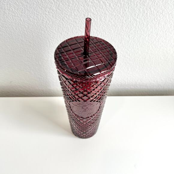 NEW 2022 Starbucks 24oz Cold Drink Cup Diamond Studded Tumbler Gift - Red - Picture 2 of 4